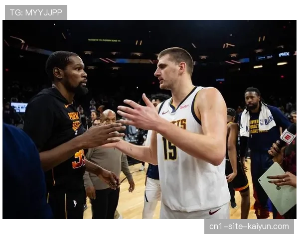 约基奇高位策应重新定义中锋 掘金进攻体系依赖其传球视野